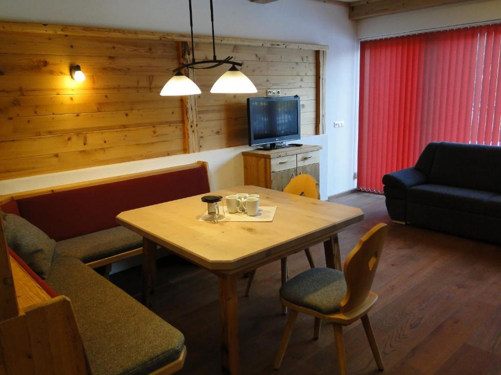 Appartement Gipfelsturm Haus im Ennstal Habitación foto